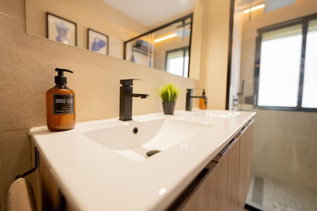 Apartamento Chic In Huelva 4 Habitaciones Eksteriør billede